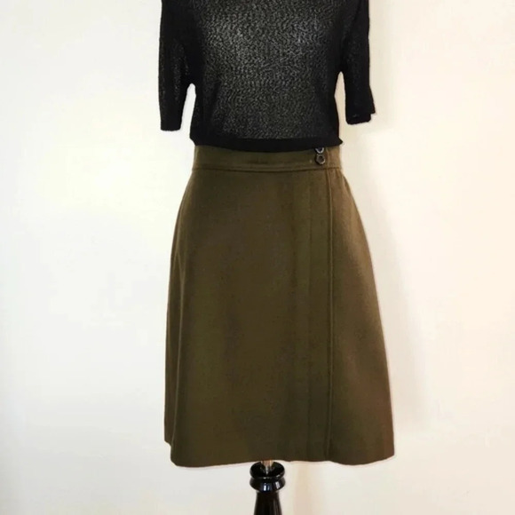 ||ANN TAYLOR|| wool skirt - Picture 2 of 6
